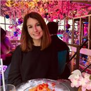 Sono un’insegnante di scuola elementare, laureata in scienze della formazione primaria.Offro aiuto con compiti e metodo di studio
